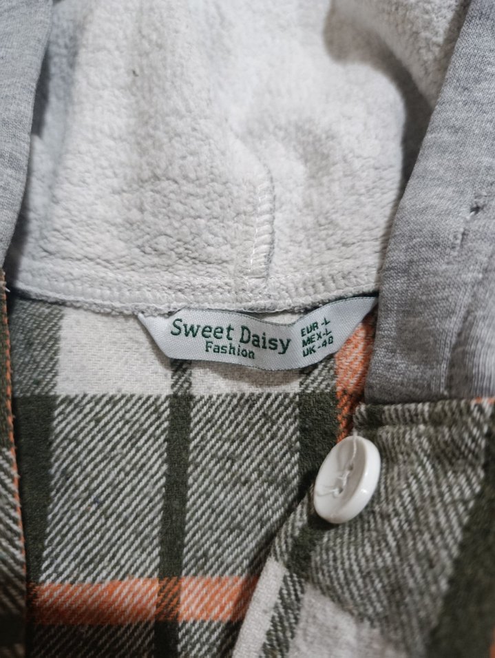 Düğmeli Gri Kadın Gömlek - Görsel 2