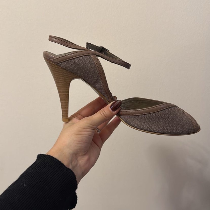 Kahverengi topuklu deri - Görsel 3