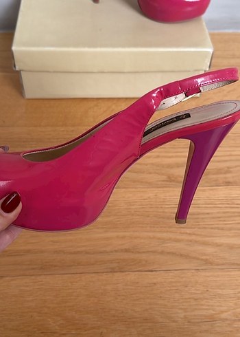 Fuşya Rugan Stiletto Topuklu Kadın Ayakkabı - Görsel 3