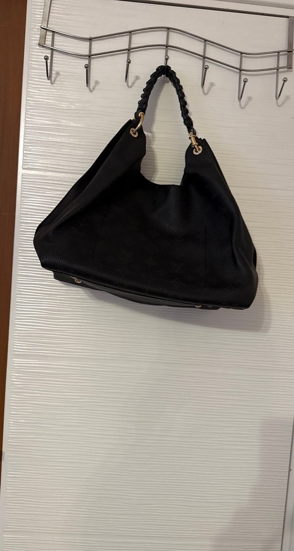 Siyah Deri Kadın Omuz Çantası - Görsel 4