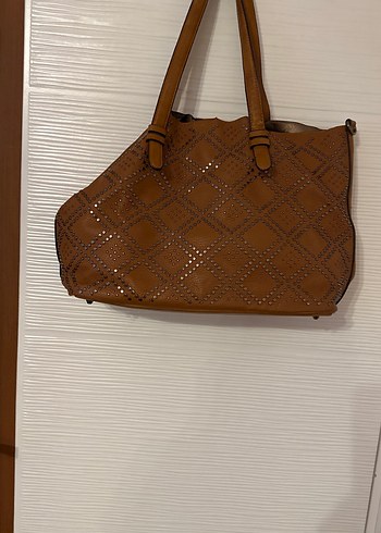 Kahverengi Nakışlı Kadın Deri Çanta - Görsel 7