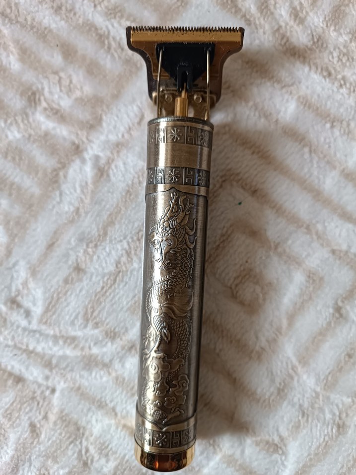 Altın Renkli Parlak Tıraş Makinesi - Görsel 2