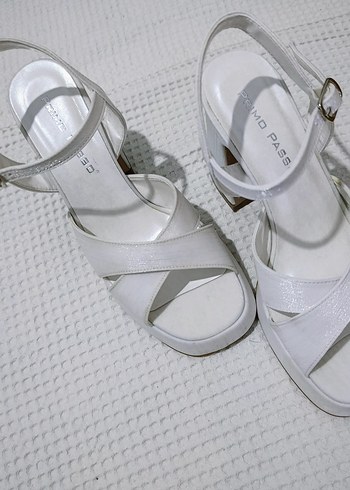 Beyaz Platform Topuklu Kadın Abiye Ayakkabı - Görsel 4