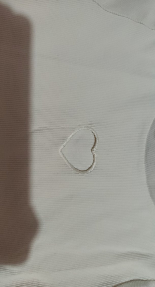 Beyaz Kız Çocuk Tişörtü Kalp Detaylı - Görsel 4