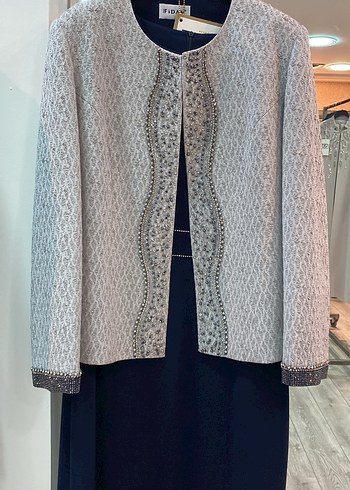 Gri Nakışlı Uzun Kadın Takım - Görsel 3