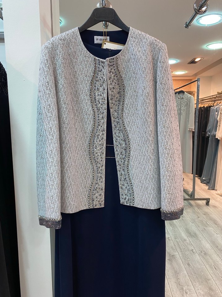 Gri Nakışlı Uzun Kadın Takım - Görsel 4