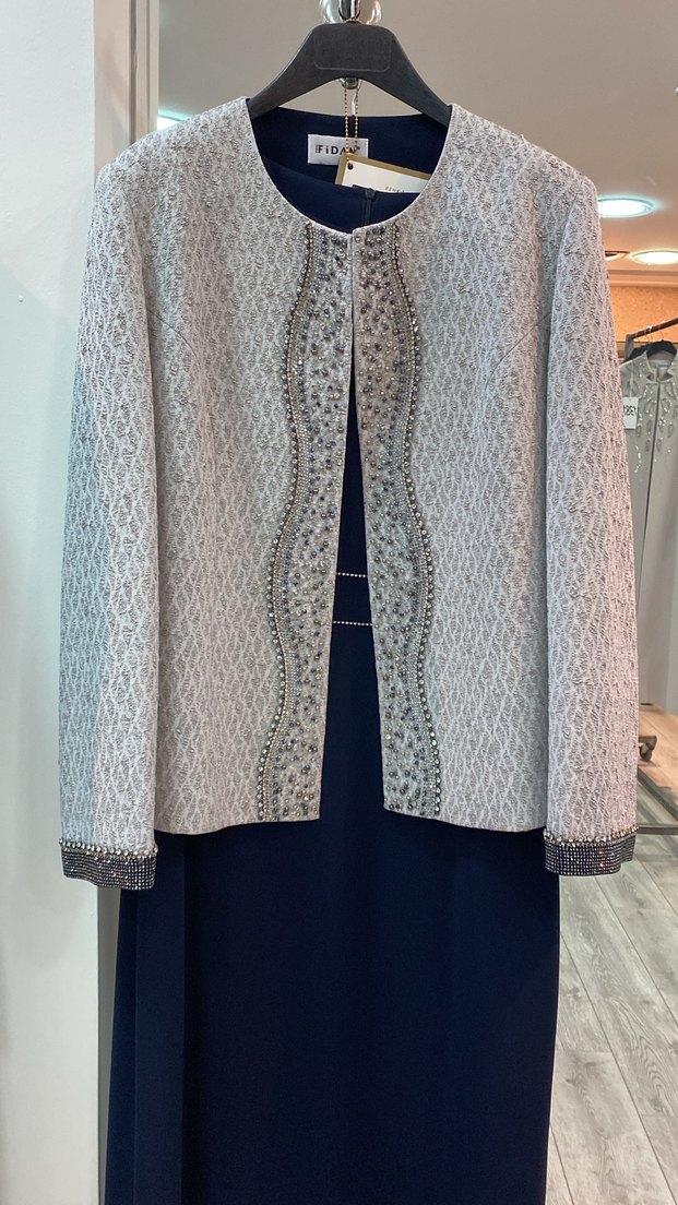 Gri Nakışlı Uzun Kadın Takım - Görsel 3