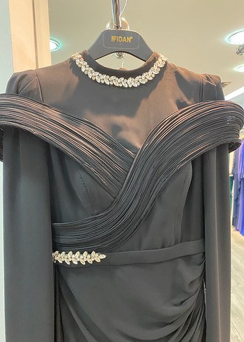 Siyah Uzun Kollu Drapeli Abiye Elbise - Görsel 3