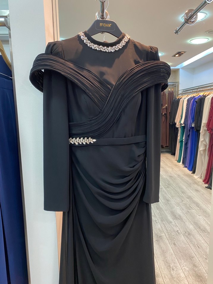 Siyah Uzun Kollu Drapeli Abiye Elbise - Görsel 2