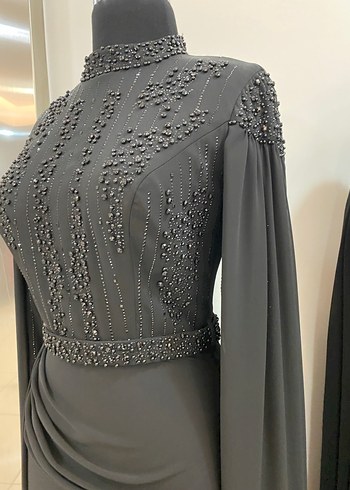 Uzun Siyah Gotik Nakışlı Abiye Elbise - Görsel 4