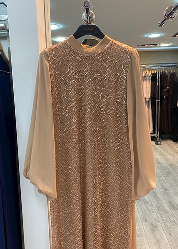 Bej Uzun Kollu Drapeli Yılan Desenli Abiye Elbise - Görsel 3