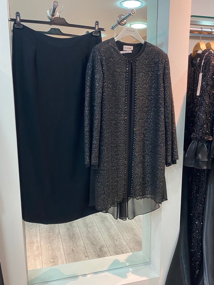 Uzun Siyah Kadın Takım Elbise - Görsel 3