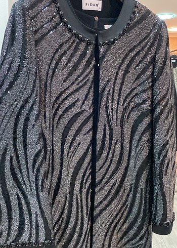 Gri Zebra Desenli Uzun Kadın Elbise - Görsel 4