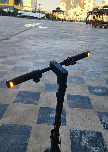 Segway Ninebot MAX G2  Temiz, Düşük KM - Görsel 9