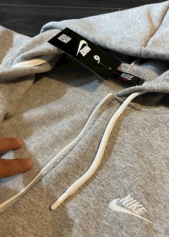 Gri Fermuarlı NİKE hırka - Görsel 2