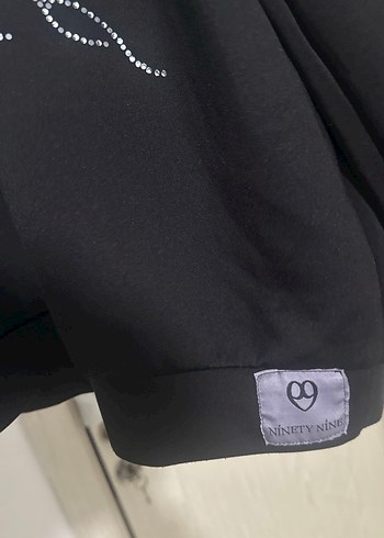 Zincir Detaylı Siyah Kapüşonlu Sweatshirt - Görsel 3