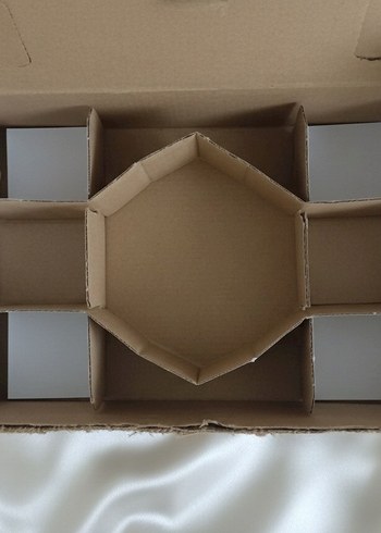 Renkli El Örgüsü Çiçek Anahtarlık ve kutu - Görsel 2