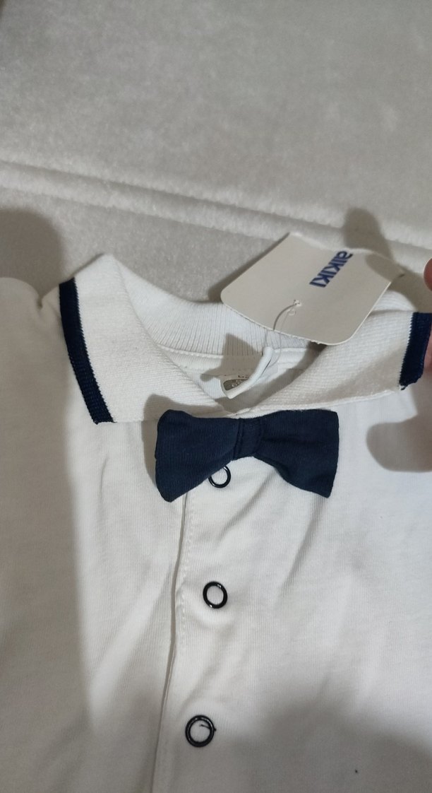 Düğmeli Beyaz Bebek Body - Görsel 4