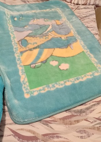 Turkuaz Baskılı Çocuk Battaniyesi - Görsel 3