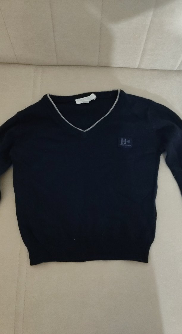 Siyah V Yaka Triko bebek kazağı - Görsel 2