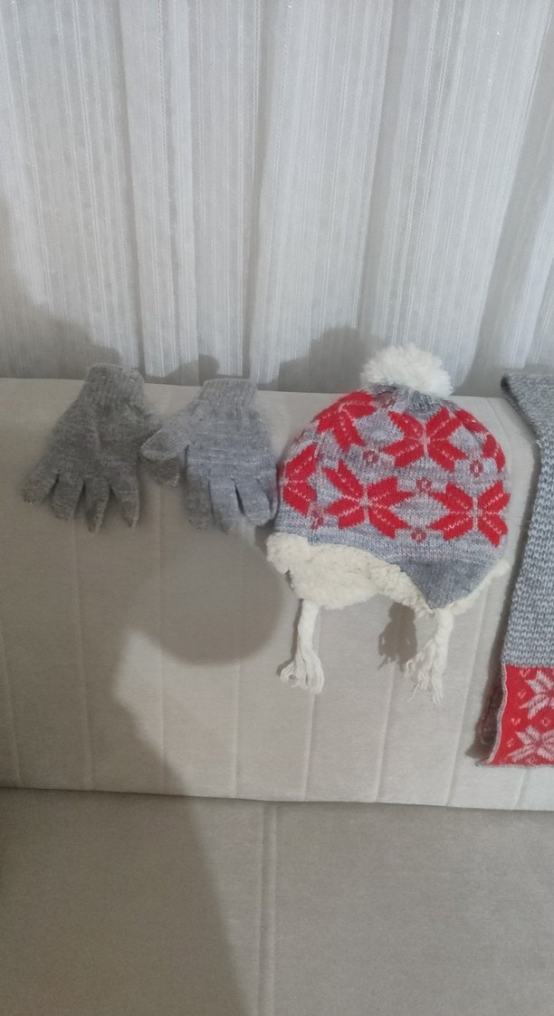 Gri Nakışlı Çocuk Atkı, Bere ve Eldiven Seti - Görsel 2