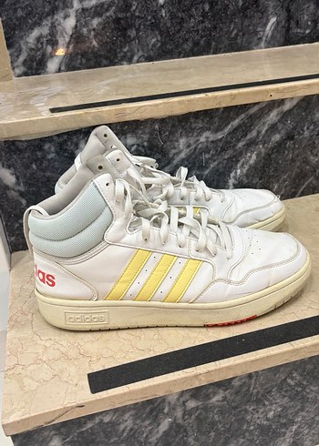Adidas 44