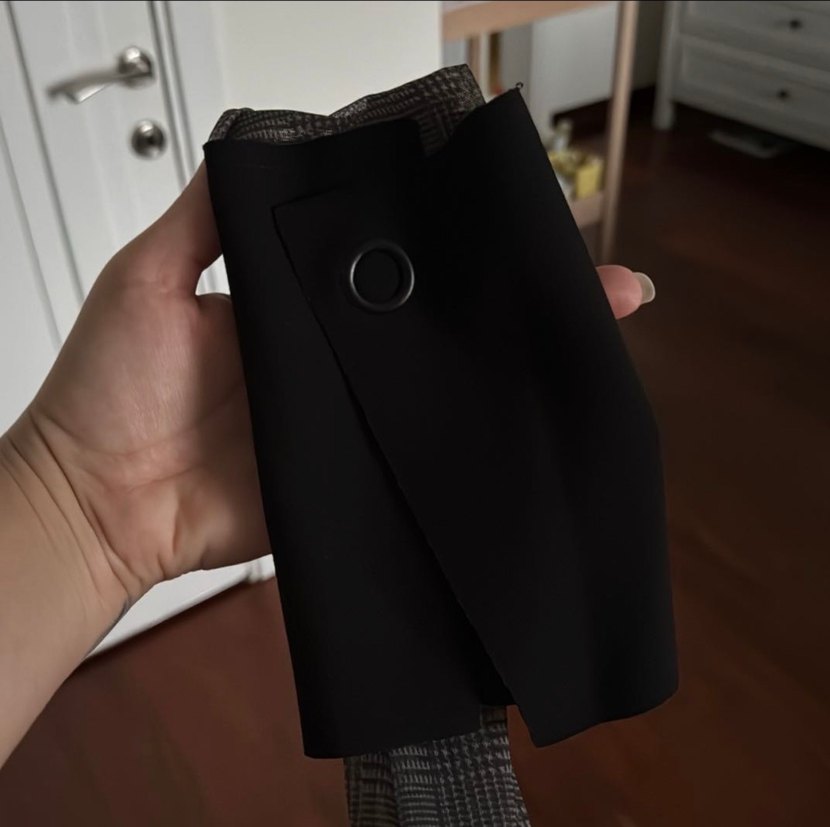 Kadın Siyah Boğazlı Pilili Uzun Kollu Bluz - Görsel 3