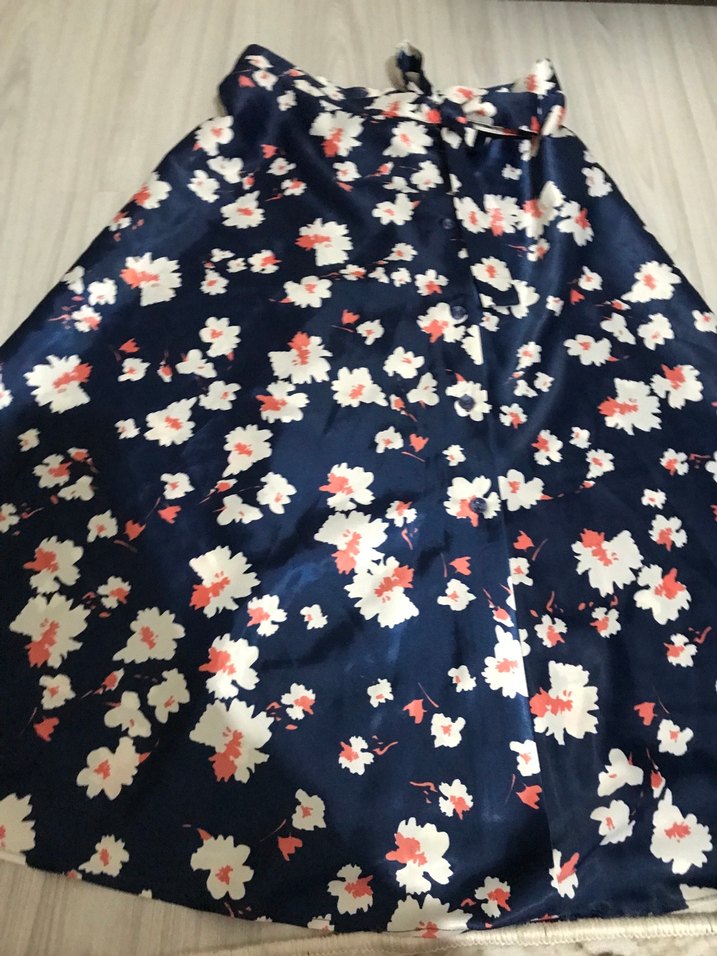 Düğmeli Mavi Desenli Uzun Hamile Eteği - Görsel 3