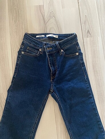 Mango Flare jean