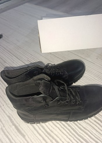 Siyah Erkek Günlük Spor Bot - Görsel 3