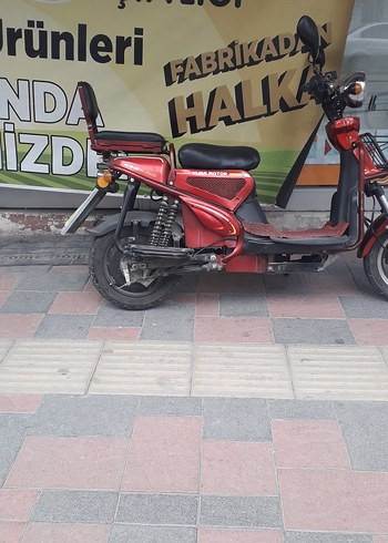 Kuba Motor Kırmızı 3500 Luk Scooter'ı - Görsel 10