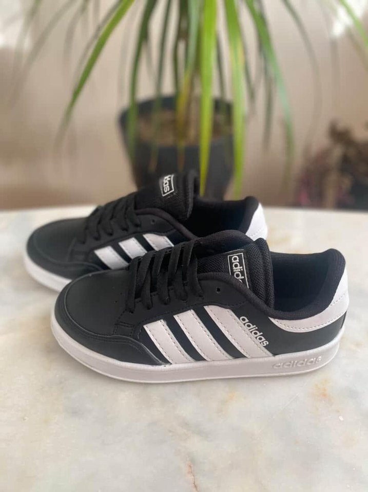 Adidas Siyah Beyaz Spor Ayakkabı - Görsel 3