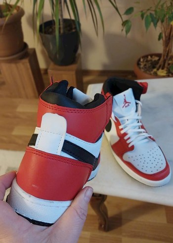 Kırmızı Siyah Nike Basketbol Ayakkabısı - Görsel 4