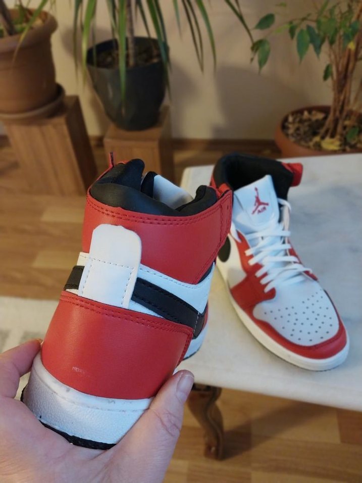 Kırmızı Siyah Nike Basketbol Ayakkabısı - Görsel 4