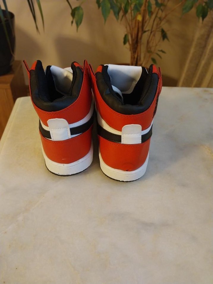 Kırmızı Siyah Nike Basketbol Ayakkabısı - Görsel 3