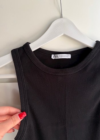 Siyah Kolsuz Yüksek Yakalı Crop Top - Görsel 2