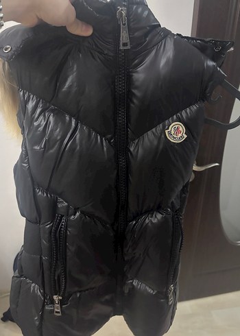 Moncler m