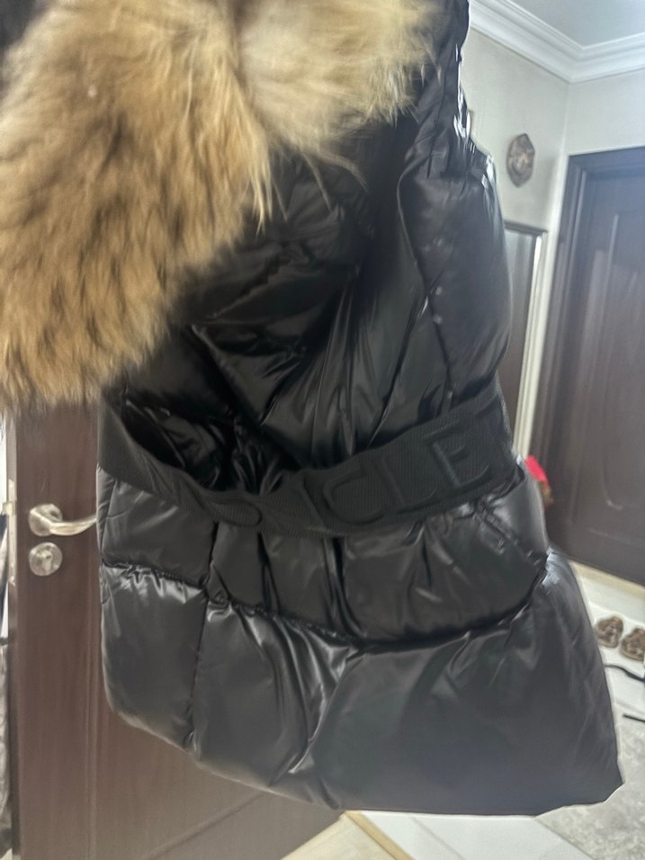 moncler kadın yelek bel detaylı - Görsel 3