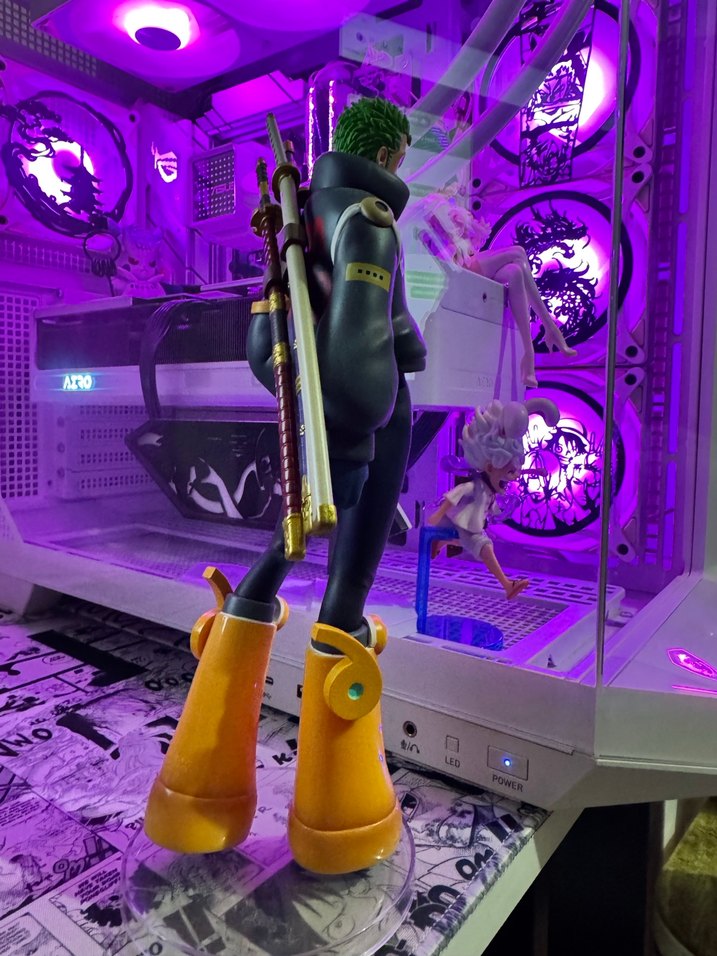 One Piece SSG Zoro Figür - Görsel 2