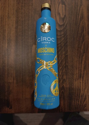 Moschino Mavi Vintage Erkek Kolonyası - Görsel 3