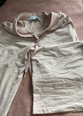 Bershka toz pembe beli lastikli eşofman - Görsel 5