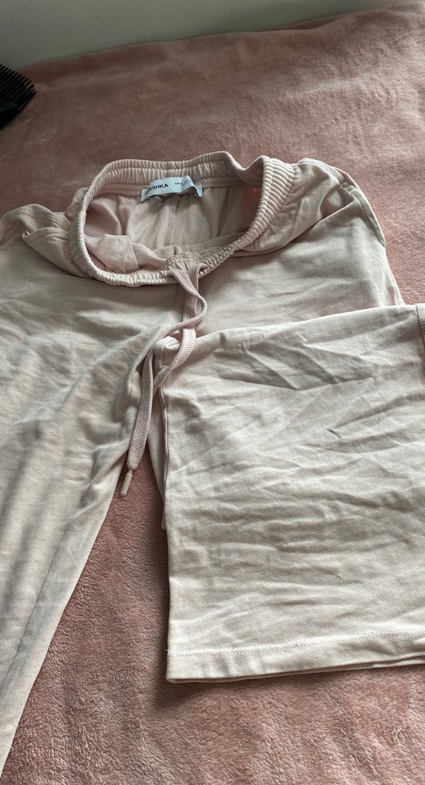 Bershka toz pembe beli lastikli eşofman - Görsel 5