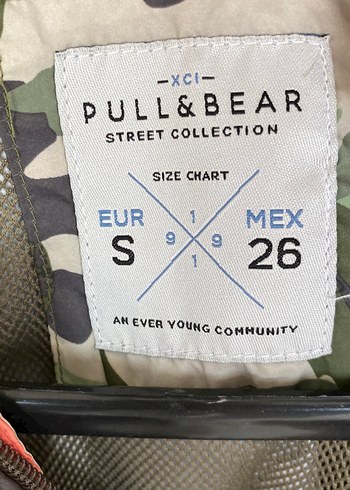 Kadın Kamuflaj Desenli Fermuarlı yağmurluk - Görsel 2