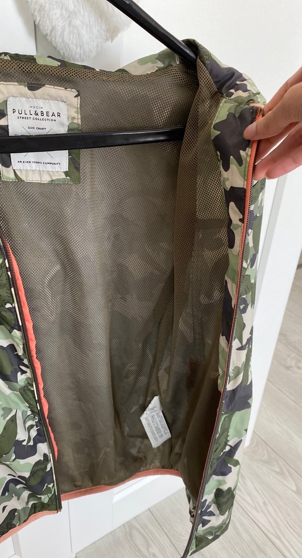 Kadın Kamuflaj Desenli Fermuarlı yağmurluk - Görsel 4