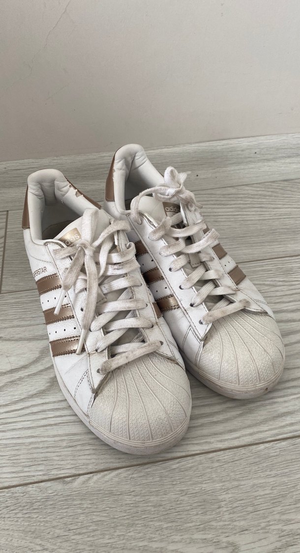 Adidas superstar 39 numara ayakkabı - Görsel 2
