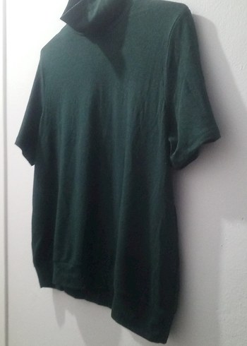 Koyu Yeşil Kısa Kollu Boğazlı Tişört - Görsel 3