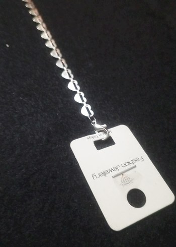 Zincir Detaylı Siyah Kadın Bileklik - Görsel 2