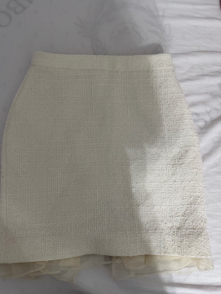 AdL beyaz etekli takım - Görsel 5