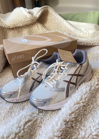 Asics Kadın Krem Spor Ayakkabı - Görsel 4