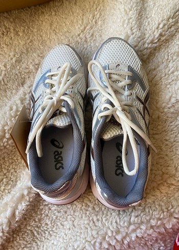 Asics Kadın Krem Spor Ayakkabı - Görsel 2